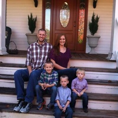 Profile Picture of Brad Carr (@bradcarr33) on Twitter