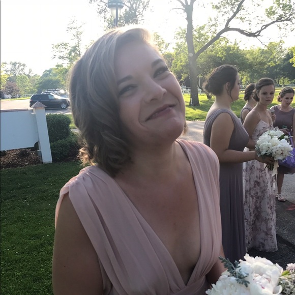 Profile Picture of Emily Streeper (@streemily) on Poshmark