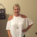 Profile Picture of Vicki Read (@vicki_1014) on Instagram