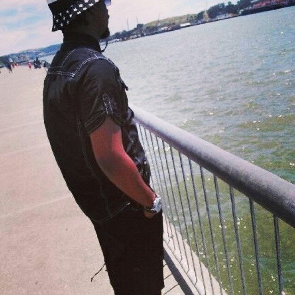 Rashaad Carney - Poshmark Profile Picture of Rashaad Carney (@rshdcarney) on Poshmark