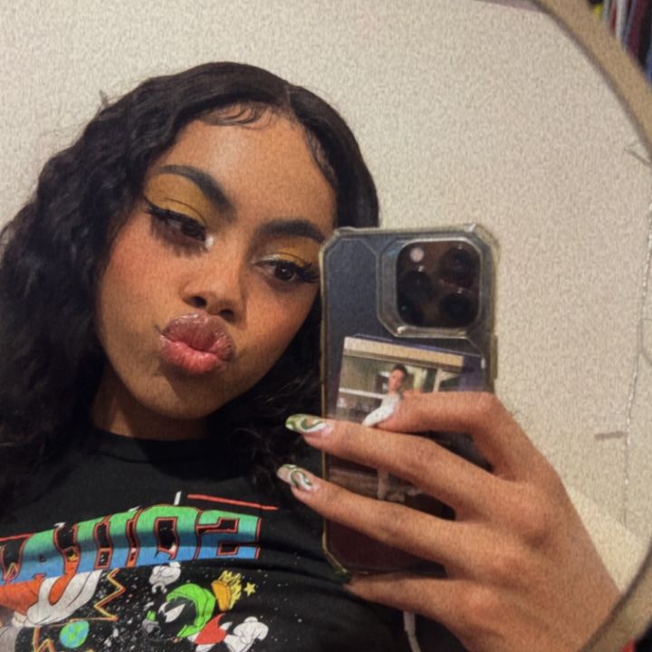 Profile Picture of Miranda Skylah🥵 (@mirandaskkyy) on Tiktok