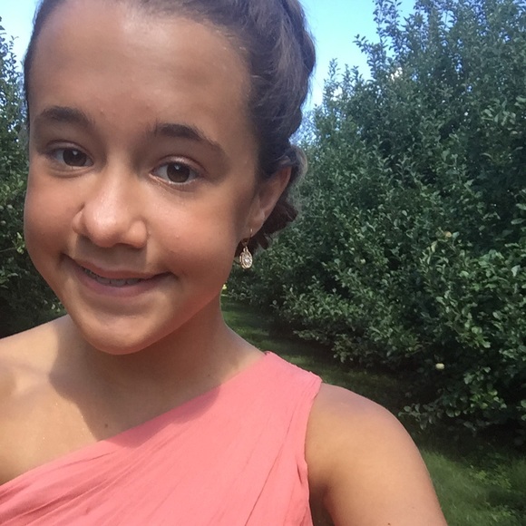 Alyssa Keck - Poshmark Profile Picture of Alyssa Keck (@alyssa120423) on Poshmark