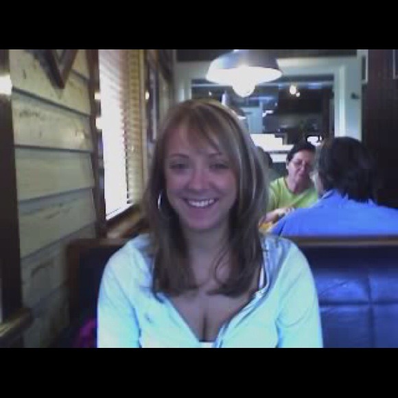 Profile Picture of Amy Dubroc (@adubroc) on Poshmark