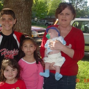 Profile Picture of Laurie Bloomer (@classywomantwo) on Myspace