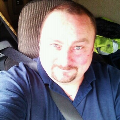 Profile Picture of Robert Warriner (@robwarriner) on Twitter