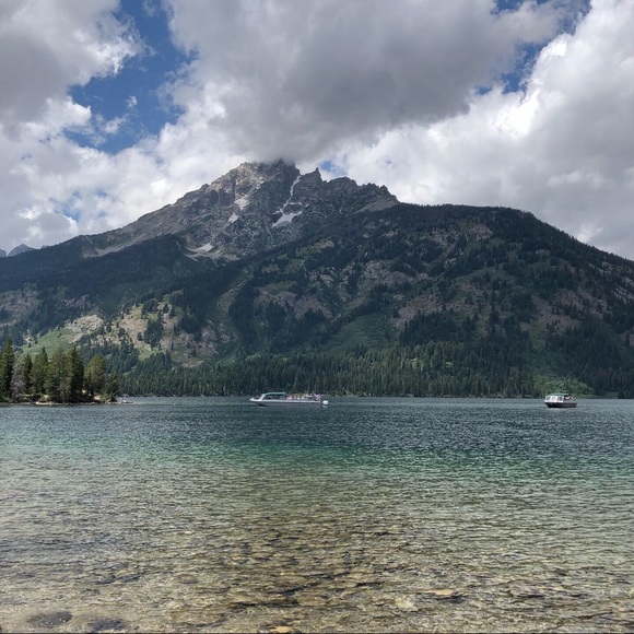 Profile Picture of Evan Regruto (@evanregruto) on Poshmark