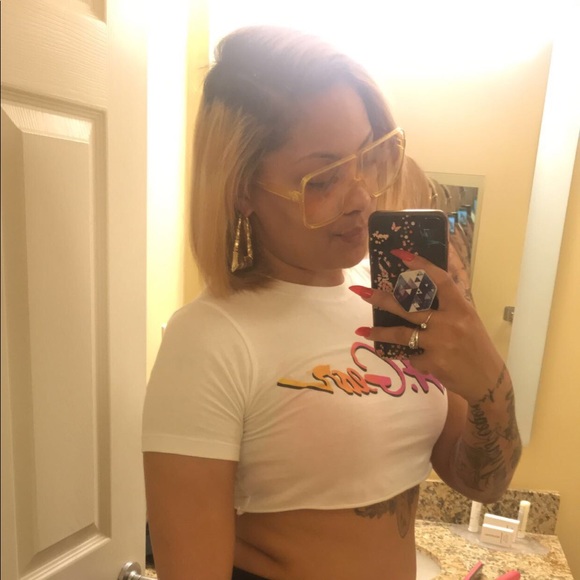 Profile Picture of Tommieka Daniel (@mamisofly02) on Poshmark