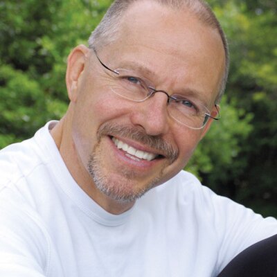 Profile Picture of Stephen Cope (@SCopeAuthor) on Twitter
