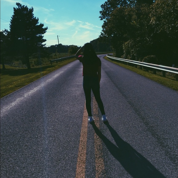 Profile Picture of Mackenzi Poole (@mackenzi22) on Poshmark