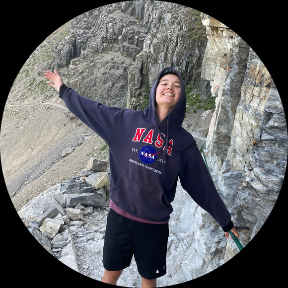 Kai Sakimoto - Poshmark Profile Picture of Kai Sakimoto (@allthingsmerino) on Poshmark