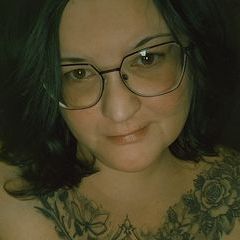 Profile Picture of Corinna Chi (@corinna.chi) on Tiktok