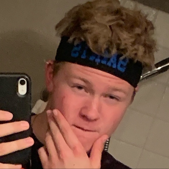 Profile Picture of Sven Blomseth (@svenblomseth) on Poshmark