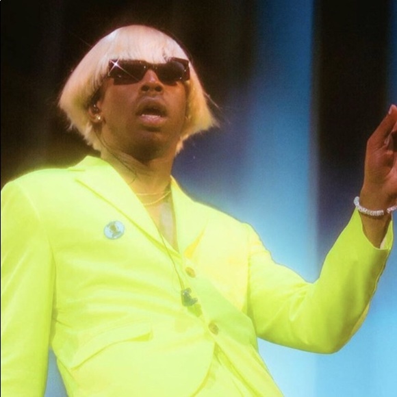 Profile Picture of Alex Villegas (@acv0617) on Poshmark