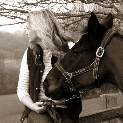 Profile Picture of Angie Jones-Moore (@AngieJonesMoore) on Twitter
