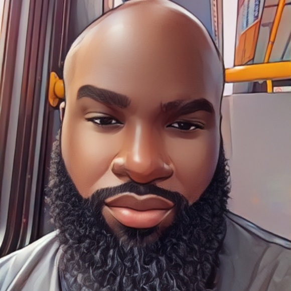 Profile Picture of Joseph Mckenzie (@josephmckenz376) on Poshmark