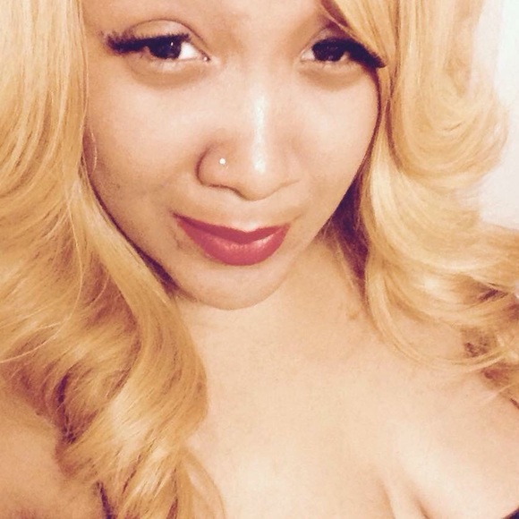 Profile Picture of Lashanda Edwards (@lashanda24) on Poshmark