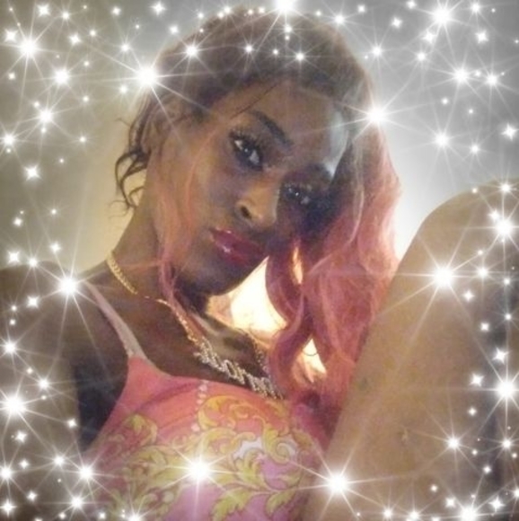 Profile Picture of Ashley Lancelin (@treasure978) on Poshmark