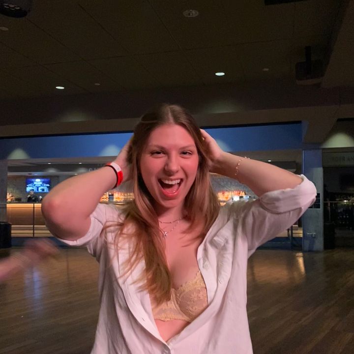 Profile Picture of Abby✨ (@aec99cohen) on Tiktok