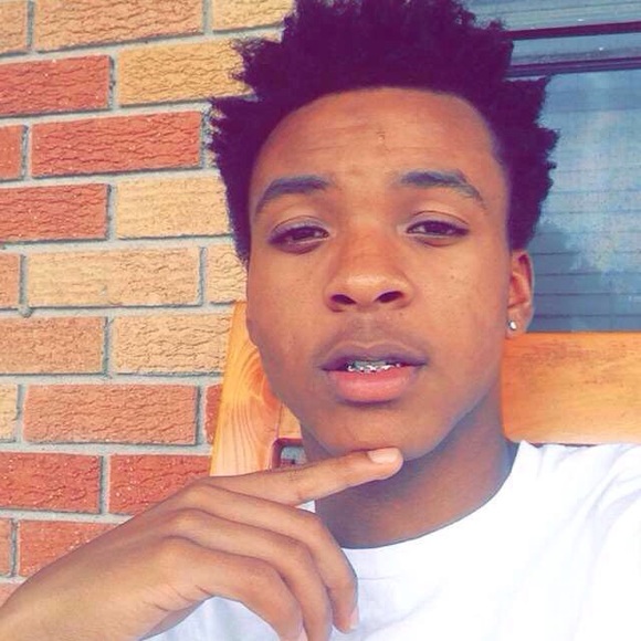 Profile Picture of Trey Oubre (@trainsmoke225) on Poshmark