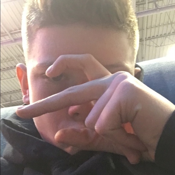 Profile Picture of K Methner (@zmander221) on Poshmark