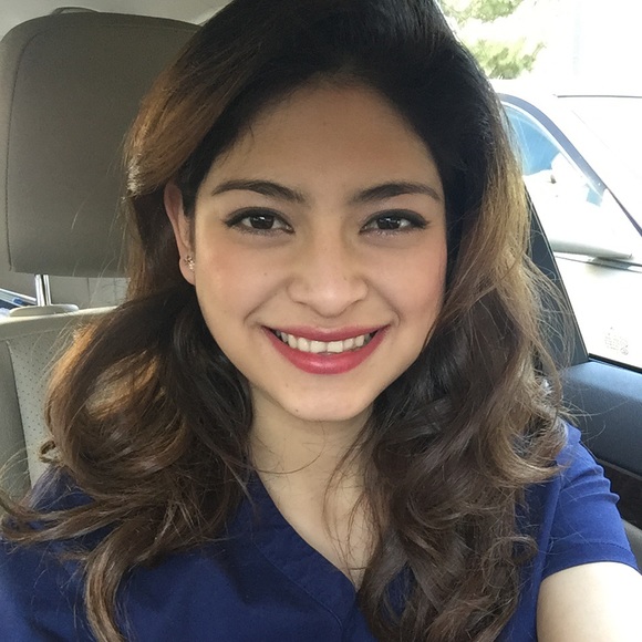 Profile Picture of Jessica Abrego (@jessmary101) on Poshmark