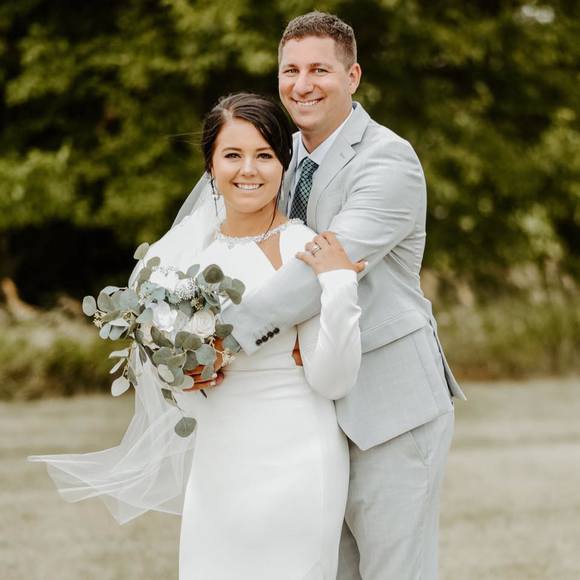 Profile Picture of Carly Muller (@carlymuller) on Poshmark