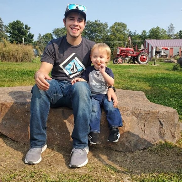 Profile Picture of Brandon Bicknase (@brandon_1221) on Poshmark