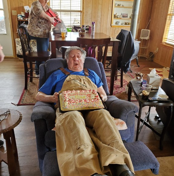 Profile Picture of Sandra Twaddle (@stwaddle) on Poshmark