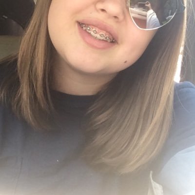 Profile Picture of Abigail Ewing (@_a_m_e_2002_) on Twitter