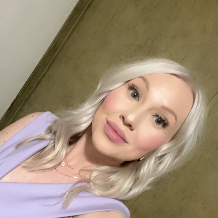Profile Picture of Victoria Scarborough (@victoriascarborough) on Tiktok