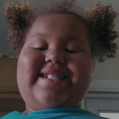 Profile Picture of Deborah Mcclain (@debbiem2324) on Twitter