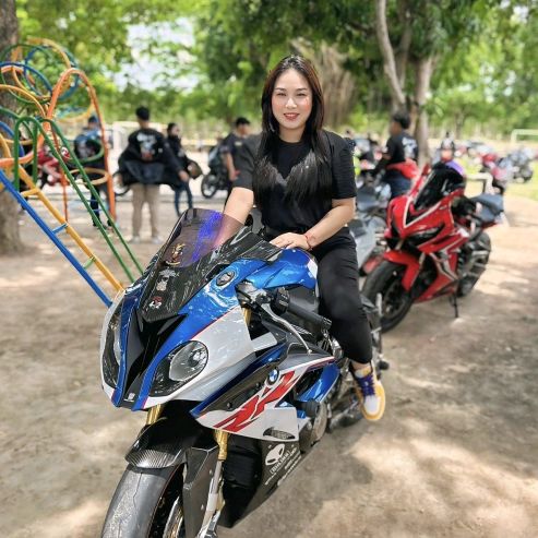 Profile Picture of K.PRAEW😎 (@hatchelgood) on Tiktok