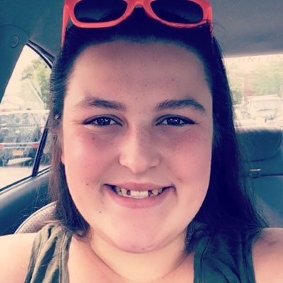 Profile Picture of Katie Ahearn (@kahearn33) on Twitter