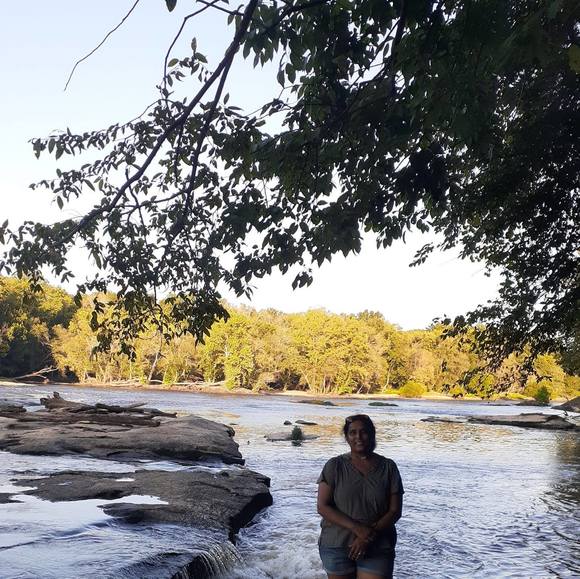 Profile Picture of Aruna Patel (@arunapatel) on Poshmark