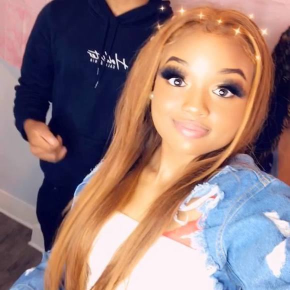 Profile Picture of Niyah Crumby (@alexissamone18) on Poshmark