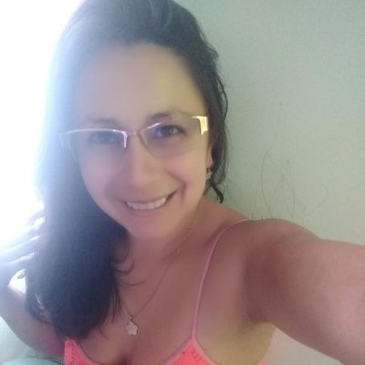 Profile Picture of Adela Franco (@adela2014) on Twitter