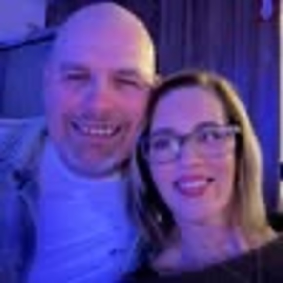 Profile Picture of Lisa l Stansell (@redslipper10) on Poshmark