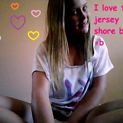 Profile Picture of Miranda Rollason (@mandy12325) on Twitter