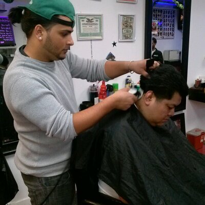 Profile Picture of Alex (@alex1005bomba) on Twitter