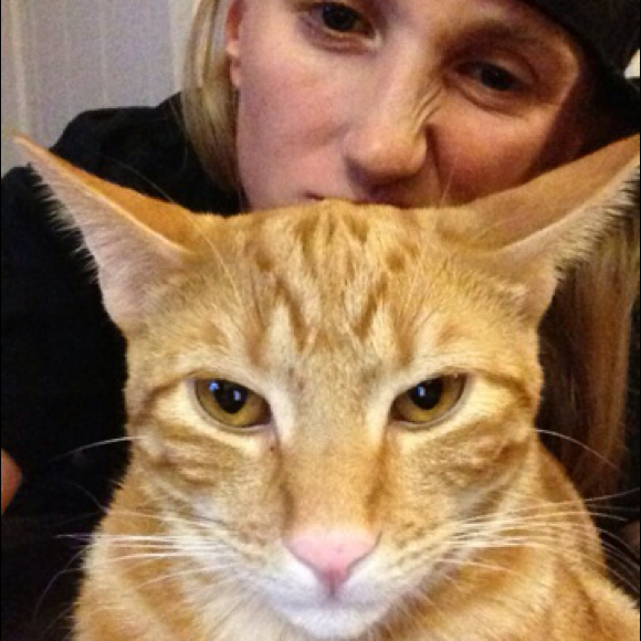 Profile Picture of Ruby Shields (@rubyshields) on Poshmark