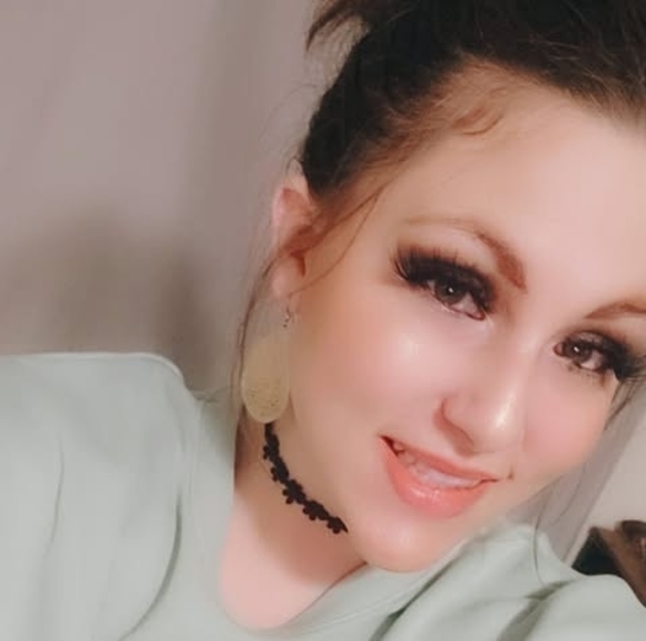 Profile Picture of Kassady Pymm (@kassyylou855) on Poshmark