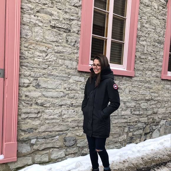 Profile Picture of Molly Cantin (@mollyc111) on Poshmark