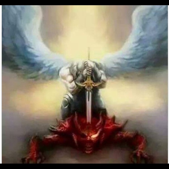 Profile Picture of Kelvin Diaz (@blaky82) on Poshmark