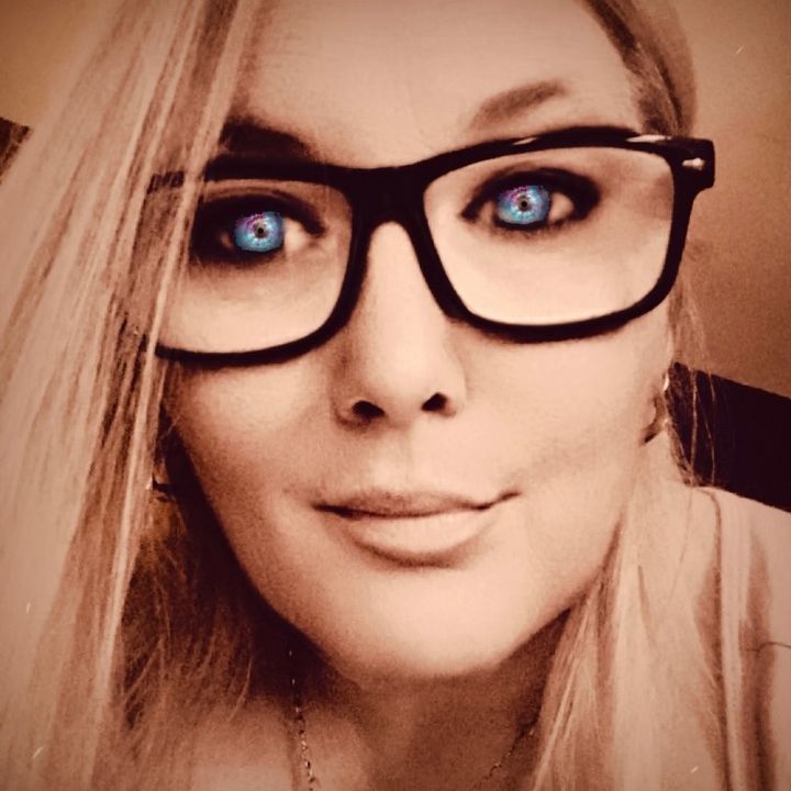 Profile Picture of alisonpow🏴󠁧󠁢󠁷󠁬󠁳󠁿💃🎶💜 (@alisonpow02) on Tiktok