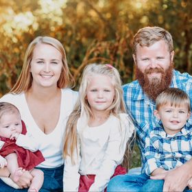 Profile Picture of Mallory Petersen (@mgoodsell506) on Pinterest