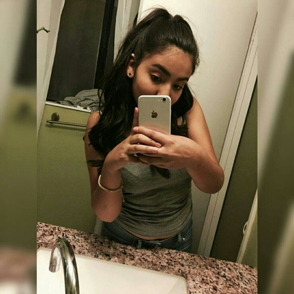 Profile Picture of Marilyn Cuevas (@marilynmmcc) on Poshmark