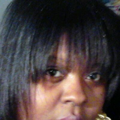 Profile Picture of Shannon Everett (@igetwet_26see) on Twitter