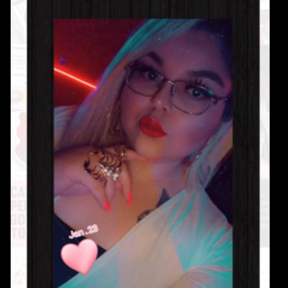 Profile Picture of Cassandra Ortiz (@ilithiayamilex3) on Poshmark