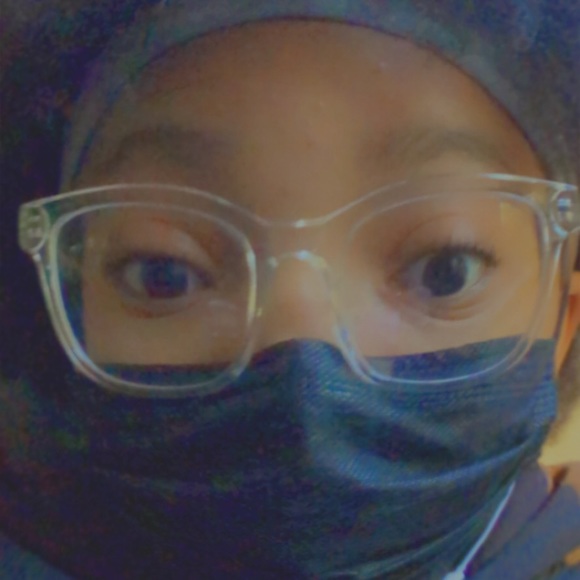 Profile Picture of Autumn Wimple (@autumn_wimple) on Poshmark