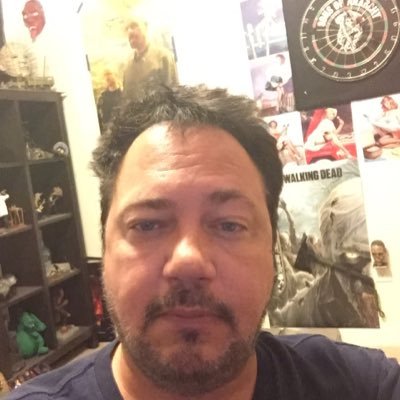 Profile Picture of Michael Smoak (@michaelsmoak13) on Twitter